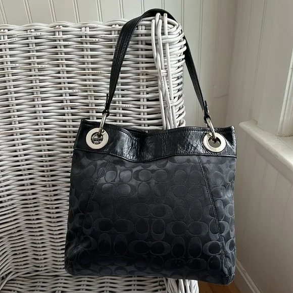 COACH Black Signature C Sateen Shoulder Bag with Creased Leather Trim - Picture 5 of 16